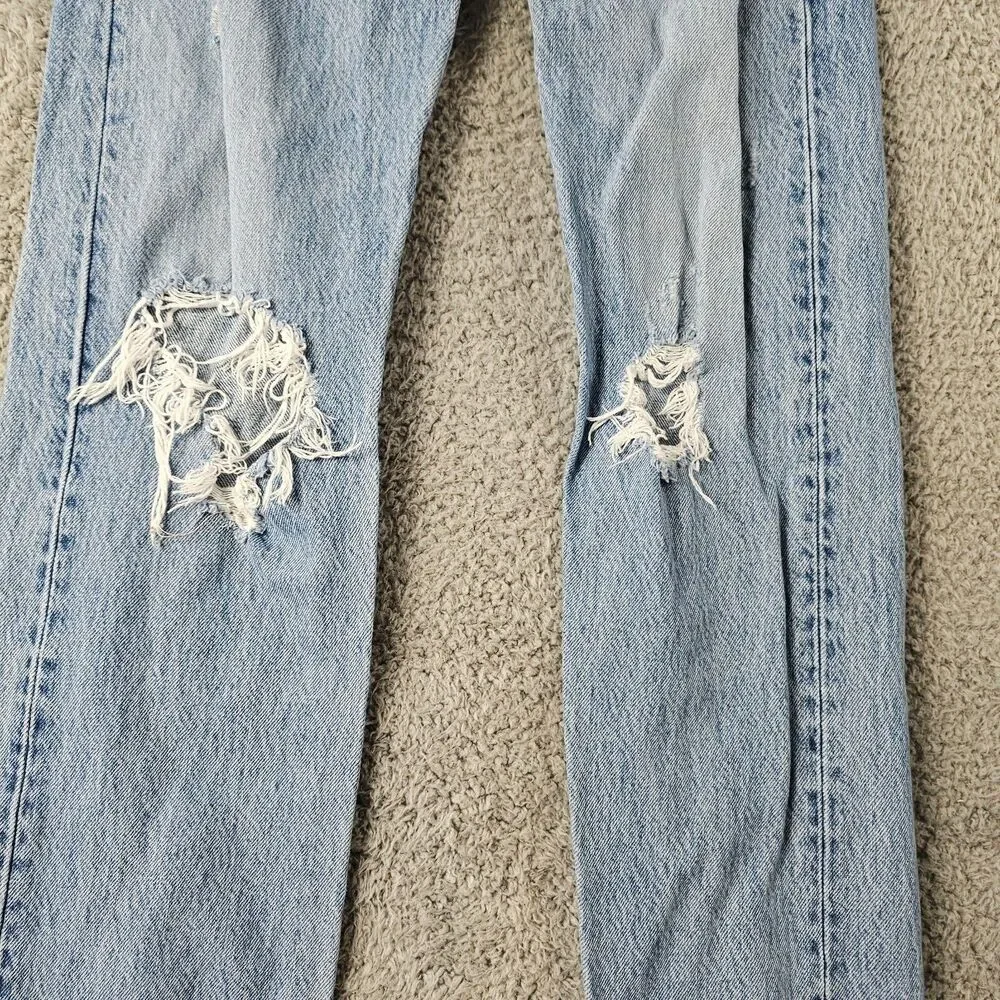 Levis ** this